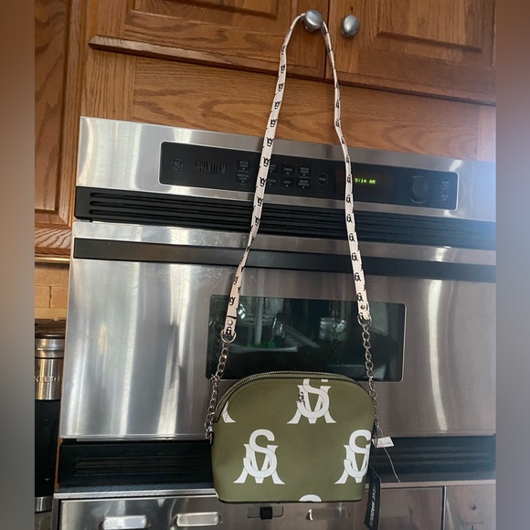 Amazingly unique Steve Madden Colorblock SM Crossbody NWT - Picture 1 of 8